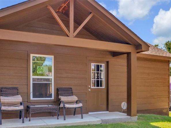3114  23rd Street , Fort Worth Texas 76106