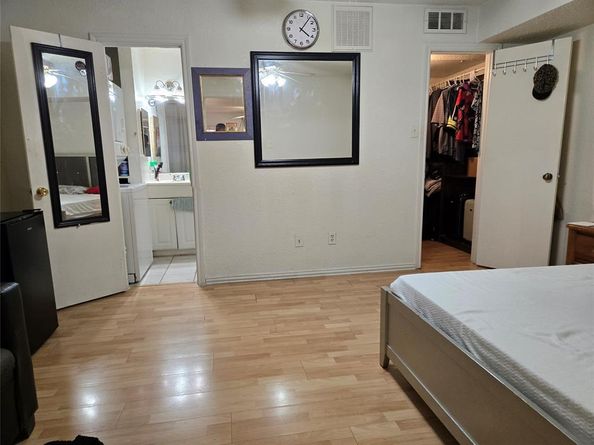 9801  Walnut Street  102, Dallas Texas 75243