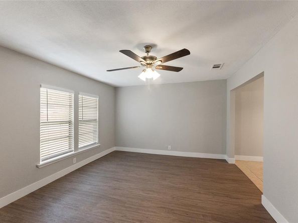 908  Zelda Drive , Hurst Texas 76053