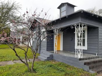 1509 W Page Avenue 