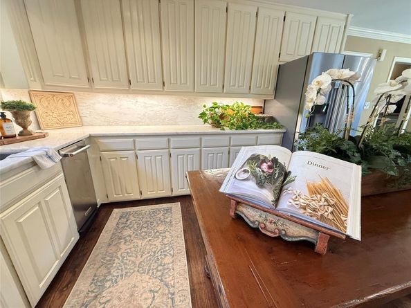 190  Fawn Hollow Drive , Argyle Texas 76226