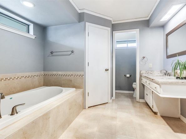 1119 E Spring Valley Road , Richardson Texas 75081