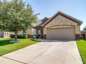 573  Ascot Way , Azle Texas 76020