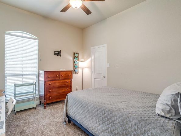 573  Ascot Way , Azle Texas 76020