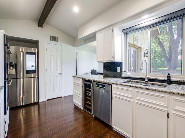 1501  Northland Street , Carrollton Texas 75006