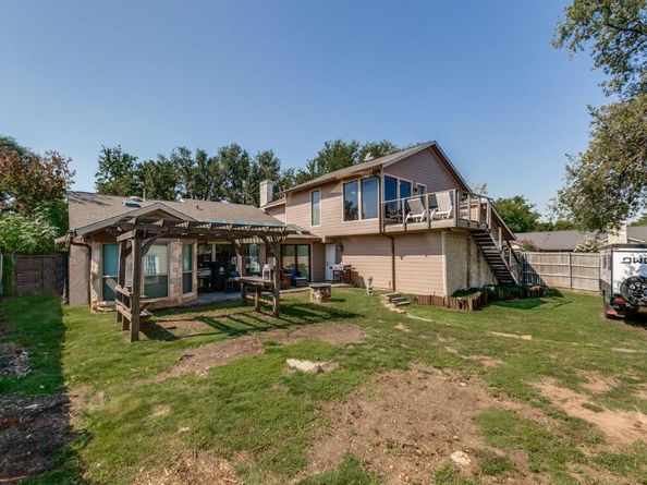 1501  Northland Street , Carrollton Texas 75006