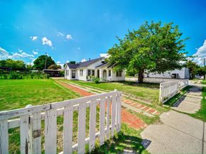 617  Blandin Street , Fort Worth Texas 76111