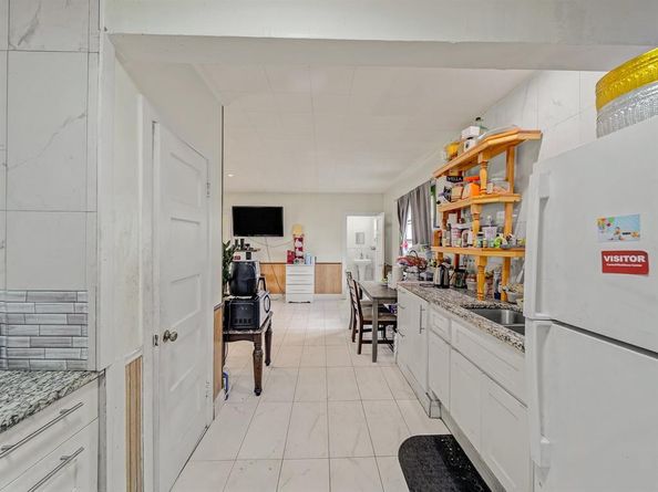 617  Blandin Street , Fort Worth Texas 76111