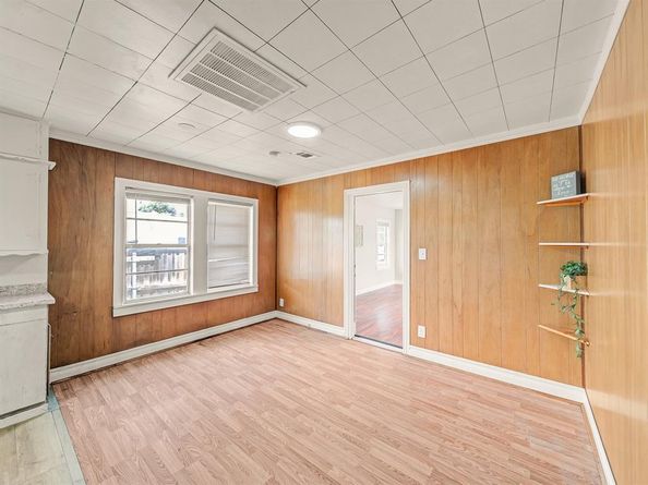 617  Blandin Street , Fort Worth Texas 76111