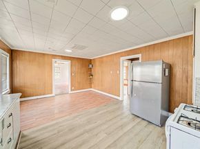 617  Blandin Street , Fort Worth Texas 76111