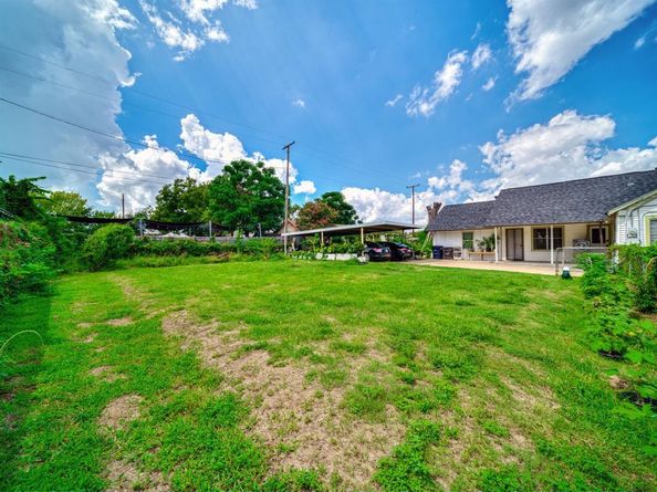 617  Blandin Street , Fort Worth Texas 76111
