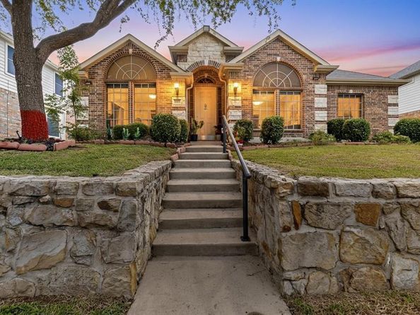 918  Myers Meadow Drive , Garland Texas 75043