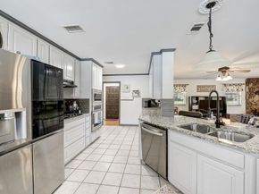 905  Pinehurst Drive , Arlington Texas 76012