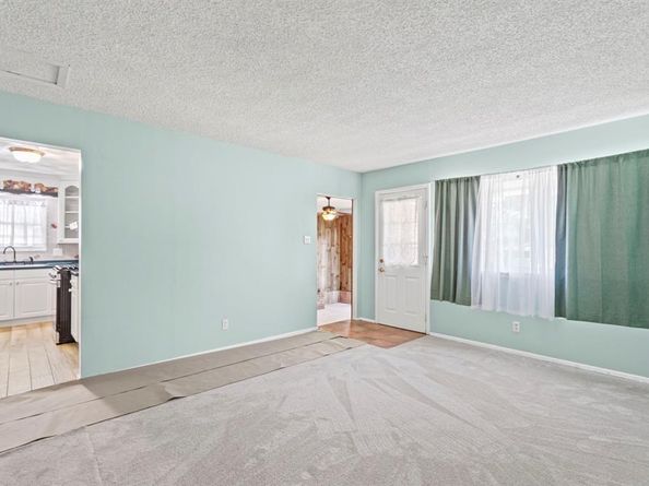 4518  Moler Street , Dallas Texas 75211