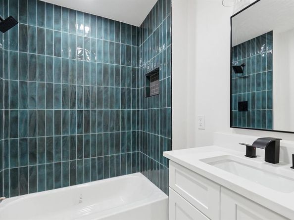 6333  Town Hill Lane , Dallas Texas 75214