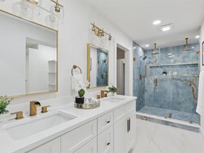 6333  Town Hill Lane , Dallas Texas 75214