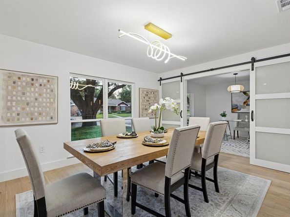 6333  Town Hill Lane , Dallas Texas 75214