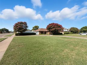 302  Apollo Road , Garland Texas 75040