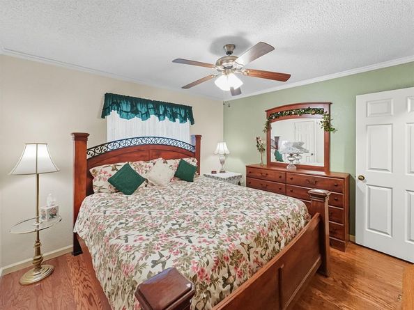 302  Apollo Road , Garland Texas 75040