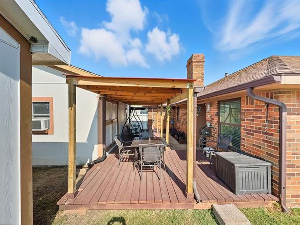 302  Apollo Road , Garland Texas 75040