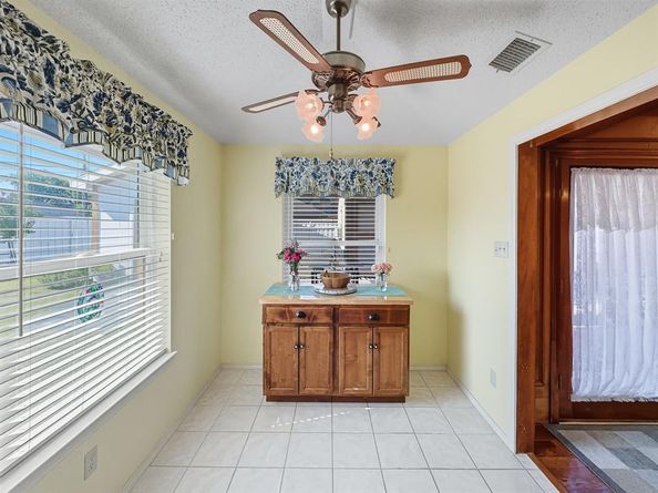 302  Apollo Road , Garland Texas 75040