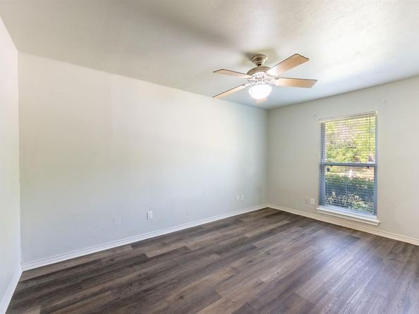 9210  Linda Vista Drive , Rowlett Texas 75088