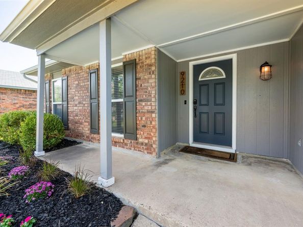 9210  Linda Vista Drive , Rowlett Texas 75088