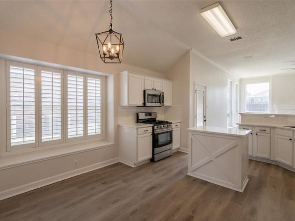 6909  Highland Crest Lane , Sachse Texas 75048