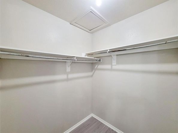 5722  Marvin Loving Drive  228, Garland Texas 75043