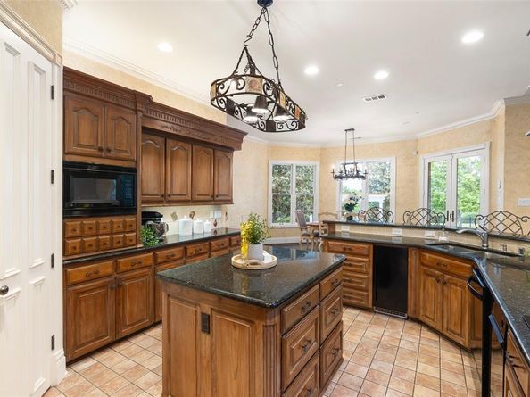 343 E Town East Boulevard , Sunnyvale Texas 75182