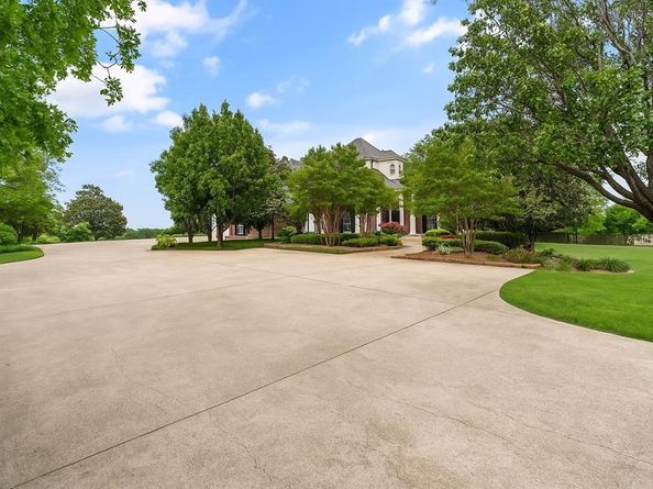 343 E Town East Boulevard , Sunnyvale Texas 75182