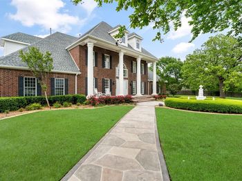 343 E Town East. Boulevard 