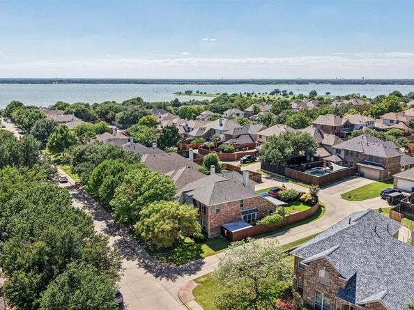 2260  Shorecrest Drive , Rockwall Texas 75087