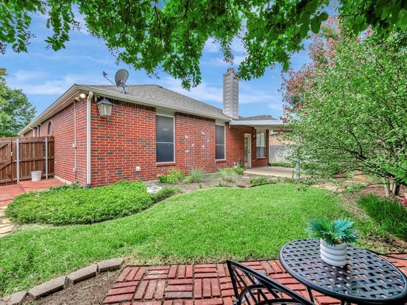 1204  Riverside Road , Roanoke Texas 76262
