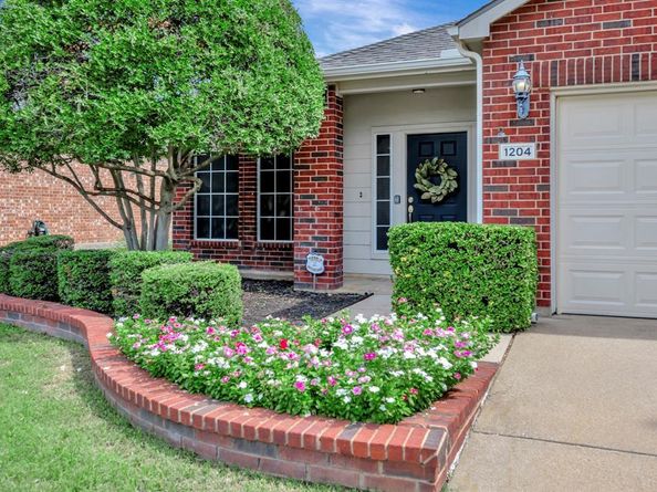 1204  Riverside Road , Roanoke Texas 76262