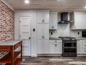 2316  Carten Street , Fort Worth Texas 76112