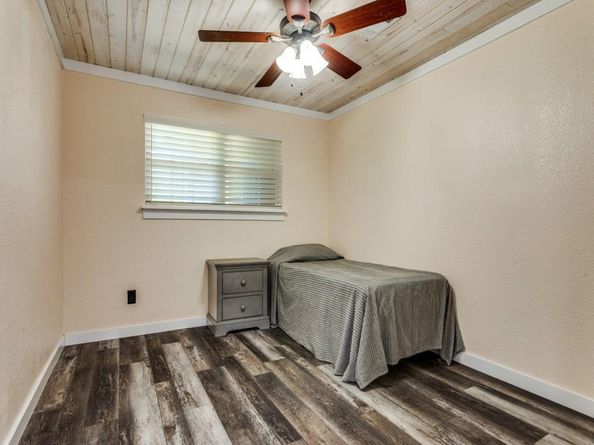 2316  Carten Street , Fort Worth Texas 76112