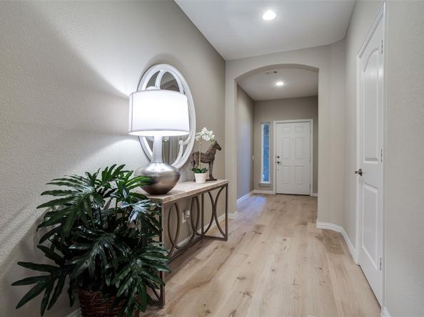 11149  Abbotsbury Road , Fort Worth Texas 76052