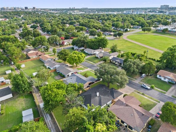 12436  Oberlin Drive , Dallas Texas 75243