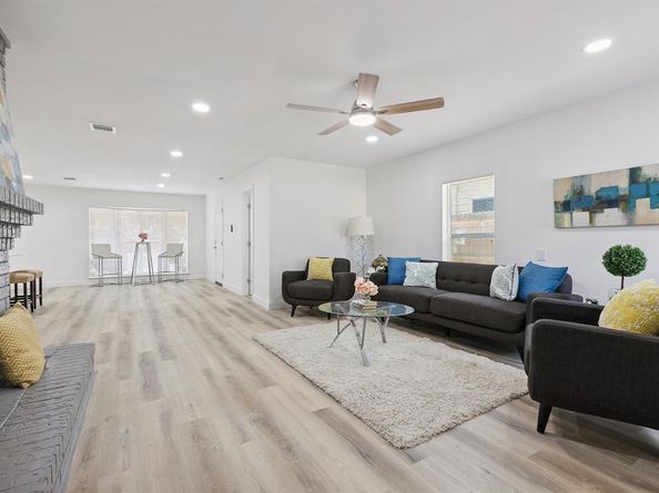 12436  Oberlin Drive , Dallas Texas 75243