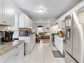 1612  Andrew Avenue , Fort Worth Texas 76105
