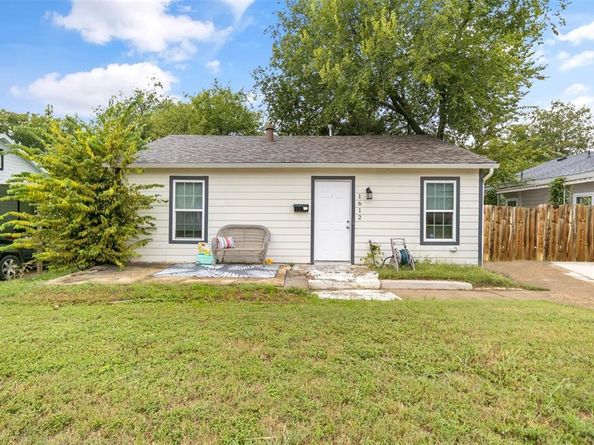 1612  Andrew Avenue , Fort Worth Texas 76105