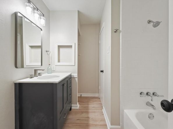 2905  Lakewood Drive , Denton Texas 76207