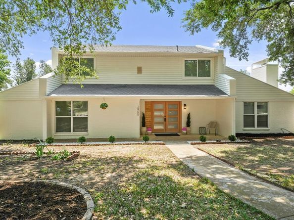 2905  Lakewood Drive , Denton Texas 76207