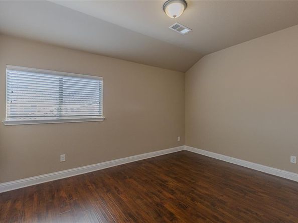 6912  Oeste Drive , Irving Texas 75039