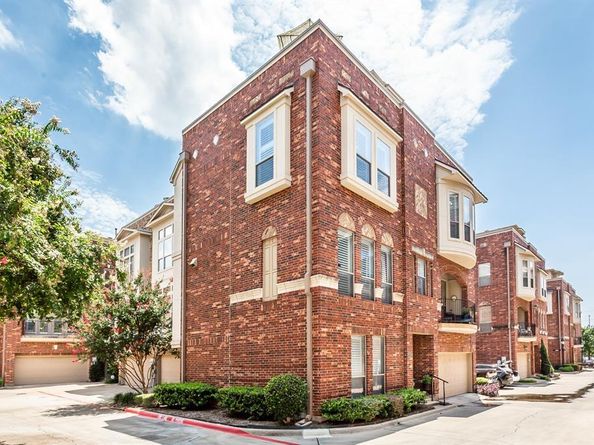 2226  City Market Lane , Dallas Texas 75201