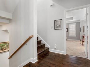 2226  City Market Lane , Dallas Texas 75201
