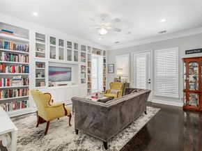 2226  City Market Lane , Dallas Texas 75201