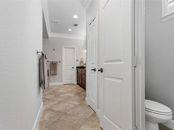 2226  City Market Lane , Dallas Texas 75201