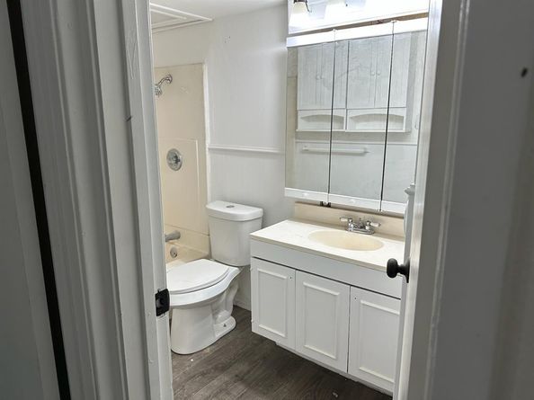 3913  Cambridge Drive , Garland Texas 75043